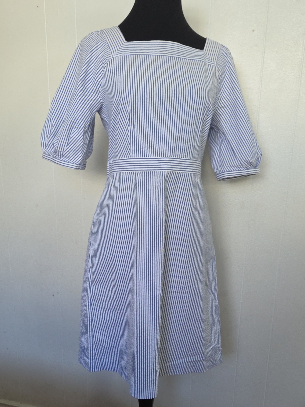 Ann Taylor Factory Blue and White Striped Square-Neck Dress 97% Cotton 3% Spande
